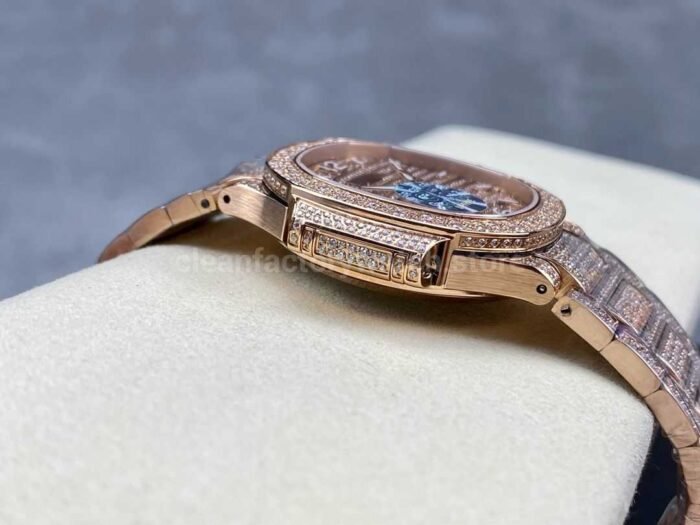 GR Factory Patek Philippe Nautilus 7118/1450G-001 Full Diamond Rose Gold Diamond Dial - Image 6