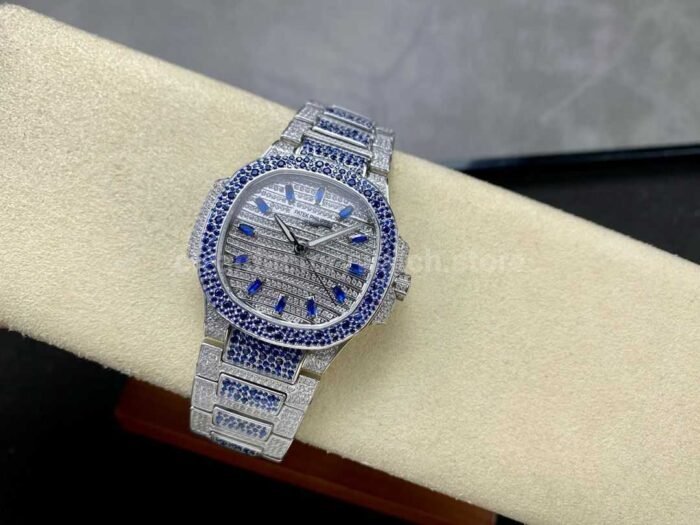 GR Factory Patek Philippe Nautilus 7118/1453G-001 Full Blue Jewelry White Gold Jewelry Dial - Image 4