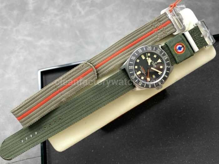 M Factory Tudor Pelagos FXD GMT M2542G247NU 0002 42mm Titanium Green Textile Strap Black Dial 2 Super Clone Watch,Clean Factory Watch
