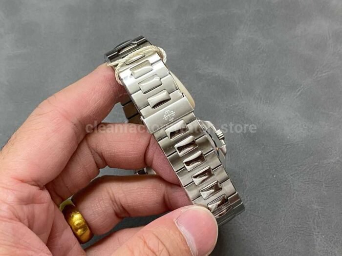 PPF Factory Patek Philippe Nautilus 5711/1A-011 40mm Full Steel White Dial - Image 8
