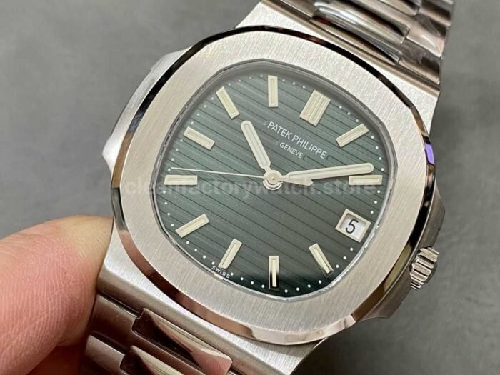 PPF Factory Patek Philippe Nautilus 5711/1A-014 40mm Full Steel Green Dial - Image 3