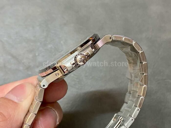 PPF Factory Patek Philippe Nautilus 5712-1A-001 Blue Dial - Image 6
