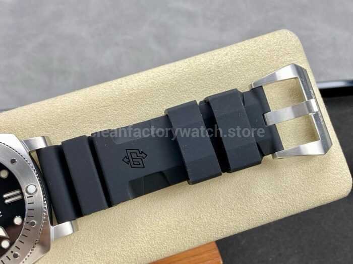 TTF Factory Panerai Submersible PAM 01229 Steel Rubber Strap Black Dial 3 Super Clone Watch,Clean Factory Watch