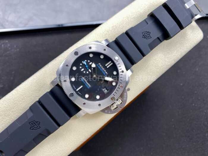 TTF Factory Panerai Submersible PAM 01229 Steel Rubber Strap Black Dial 6 Super Clone Watch,Clean Factory Watch