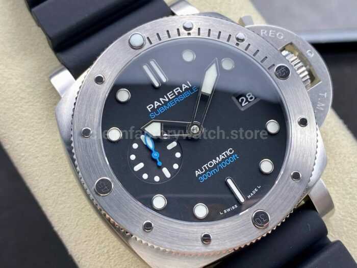 TTF Factory Panerai Submersible PAM 01229 Steel Rubber Strap Black Dial 7 Super Clone Watch,Clean Factory Watch