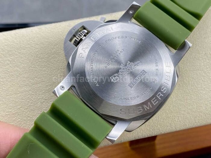 TTF Factory Panerai Submersible PAM01226 Steel Rubber Strap White Dial - Image 7