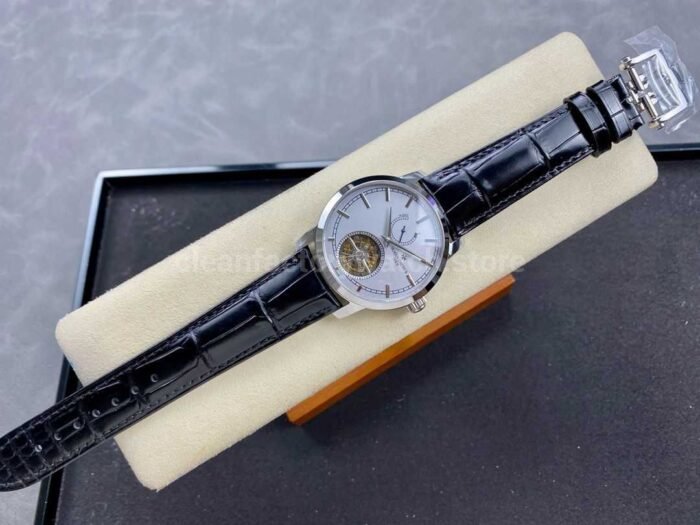 TUR Factory Vacheron Constantin Tourbillon Traditionnelle 89000/000P-9843 42mm Steel Leather Strap White Dial - Image 4