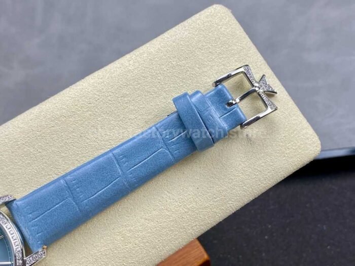TW Factory Vacheron Constantin Traditionnelle Perpetual Calendar Ultra-Thin 4305T/000G-B948 Steel Blue Leather Strap Mother Of Pearl Dial - Image 8