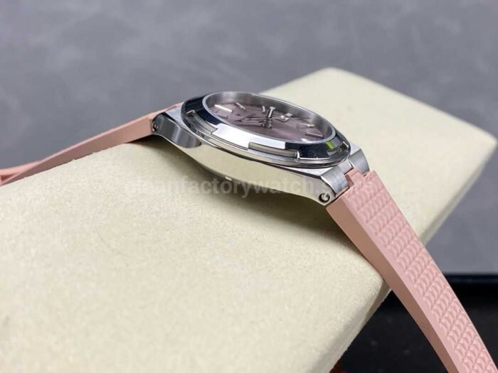 TW Factory Vacheron Constantin women's model 4605V/200A-B971 35mm Steel Rubber Strap Pink Dial - Image 5