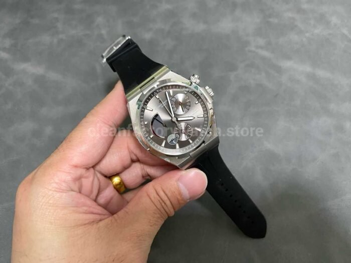 TWA Factory Vacheron Constantin Overseas Dual Time 42mm Steel Rubber Strap Silver Dial - Image 4