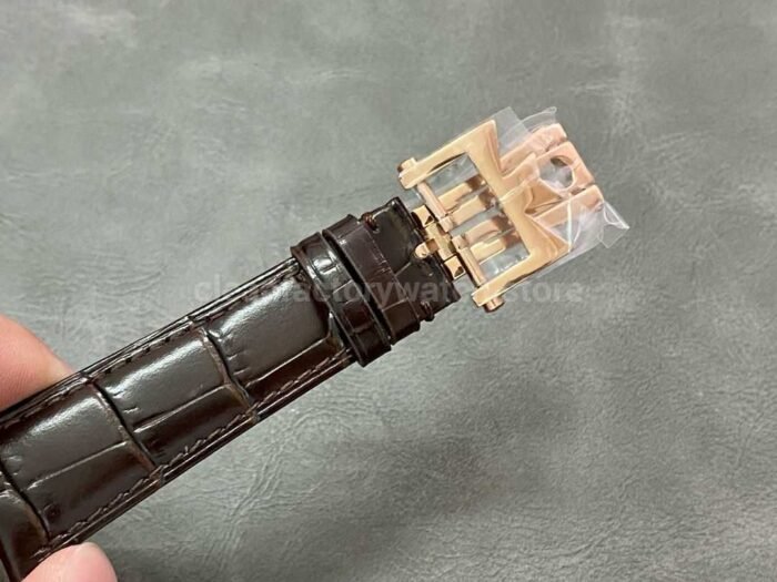 TWS Factory Vacheron Constantin Retrograde Calendar 4010U/000R-B329 42.5mm Rose Gold Leather Strap White Dial - Image 8