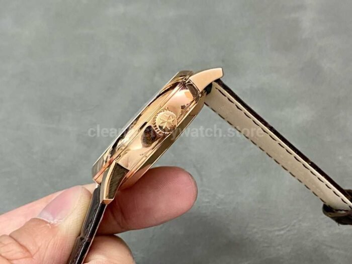 TWS Factory Vacheron Constantin Retrograde Calendar 4010U/000R-B329 42.5mm Rose Gold Leather Strap White Dial - Image 6