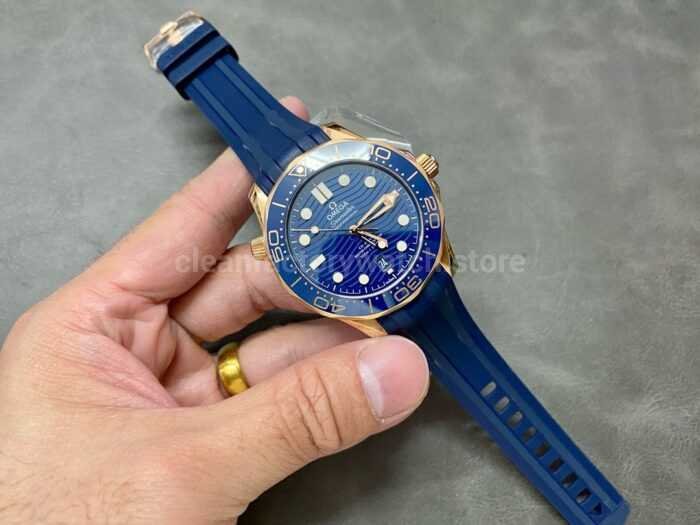 VS Factory Omega Seamaster Diver 300 M 210.62.42.20.03.001 Co‑axial Master Chronomet 5 Super Clone Watch,Clean Factory Watch