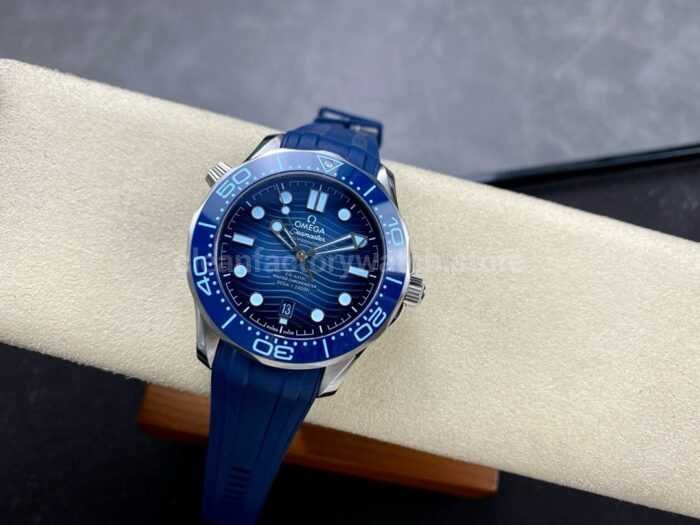 VS Factory Omega Seamaster Diver 300M 210.32.42.20.03.002 42mm Steel Blue Rubber Strap Blue Dial 6 Super Clone Watch,Clean Factory Watch
