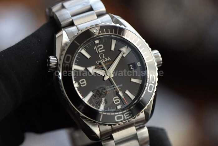 VS Factory Omega Seamaster Planet Ocean 215.30.40.20.01.001 39.5mm Full Steel Black Dial 4 Super Clone Watch,Clean Factory Watch