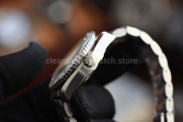 VS Factory Omega Seamaster Planet Ocean 215.30.40.20.01.001 39.5mm Full Steel Black Dial 8 Super Clone Watch,Clean Factory Watch