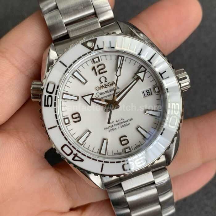VS Factory Omega Seamaster Planet Ocean 215.30.40.20.04.001 39.5mm Full Steel White Dial 2 Super Clone Watch,Clean Factory Watch