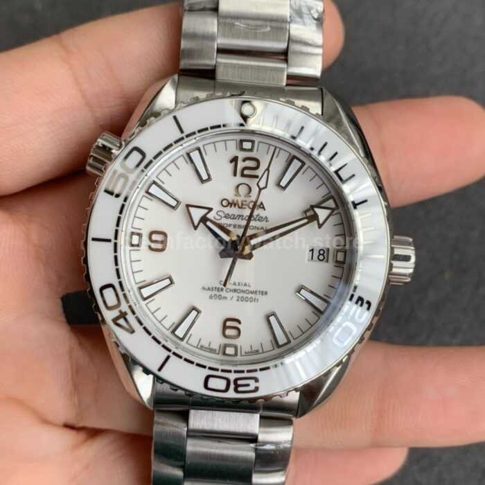 VS Factory Omega Seamaster Planet Ocean 215.30.40.20.04.001 39.5mm Full Steel White Dial 4 Super Clone Watch,Clean Factory Watch