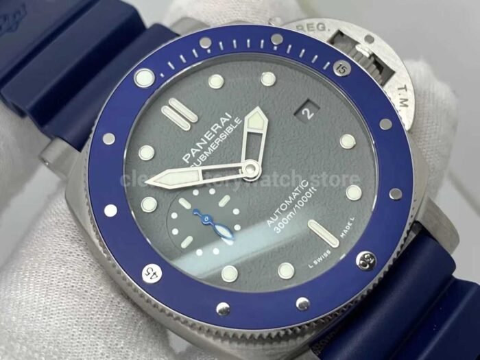 VS Factory Panerai Luminor Submersible PAM00959  42mm Steel Blue Rubber Strap Grey Dial - Image 4