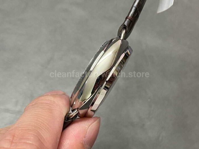 VS Factory Panerai Radiomir Pam 1386 40mm Steel Leather Strap Olive Green Dial - Image 5