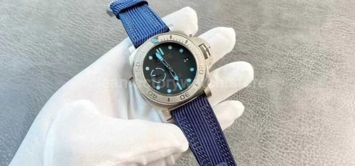 VS Factory Panerai Submersible PAM00985 47mm  Titanium Canvas Strap Black Dial - Image 4