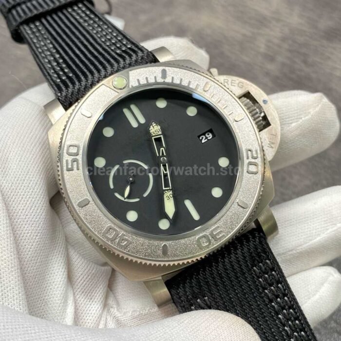VS Factory Panerai Submersible Pam 00984 47mm Titanium Canvas Strap Black Dial - Image 2