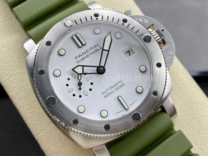 VS Factory Panerai Submersible Quarantaquattro Bianco Pam1226 44mm Steel Green Rubber Strap White Dial - Image 2