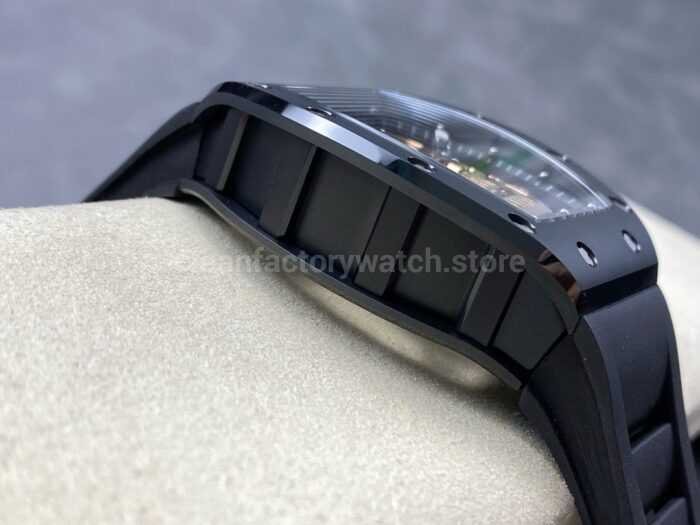YS Factory Tourbillon Richard Mille Manual Winding RM52 01 44.3mm Black Ceramic Rubber Str 3 Super Clone Watch,Clean Factory Watch