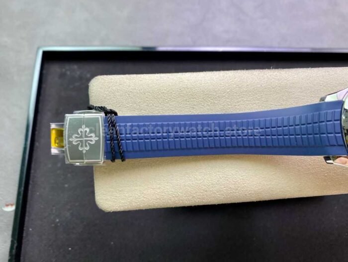 ZF Factory Patek Philippe Aquanaut 5168G-001 42mm Steel Blue Rubber Strap Arabic Numerals Blue Dial - Image 8