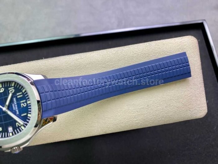 ZF Factory Patek Philippe Aquanaut 5168G-001 42mm Steel Blue Rubber Strap Arabic Numerals Blue Dial - Image 9