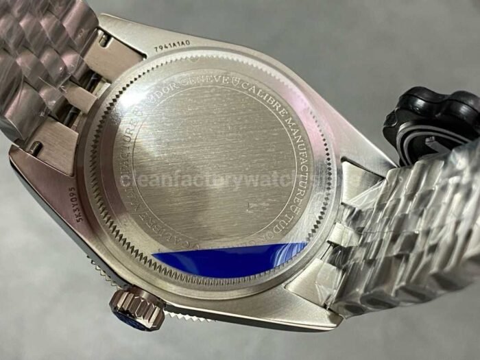 ZF Factory Tudor Black Bay 41mm 7941A1A0RU-0001 Steel Aluminum Bezel Black Dial Jubilee - Image 7