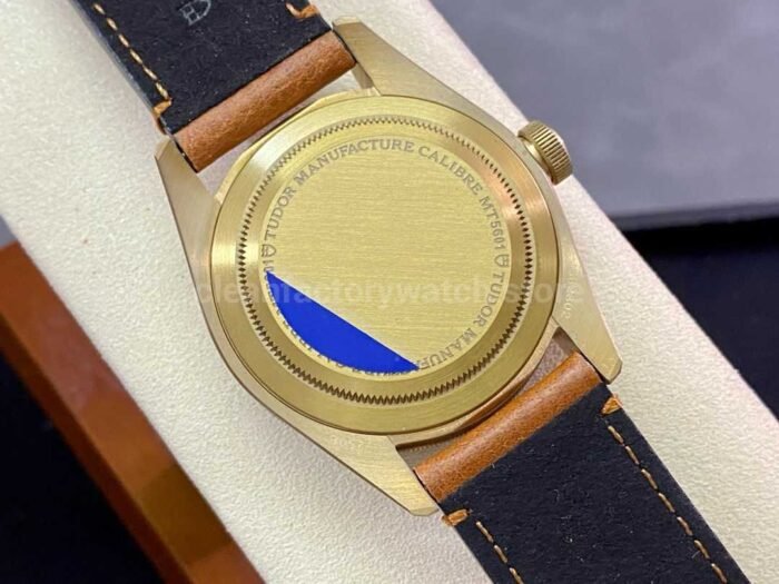 ZF Factory Tudor Black Bay Bronze 79250BM-0001 43mm Bronze Leather Strap Brown Dial - Image 7