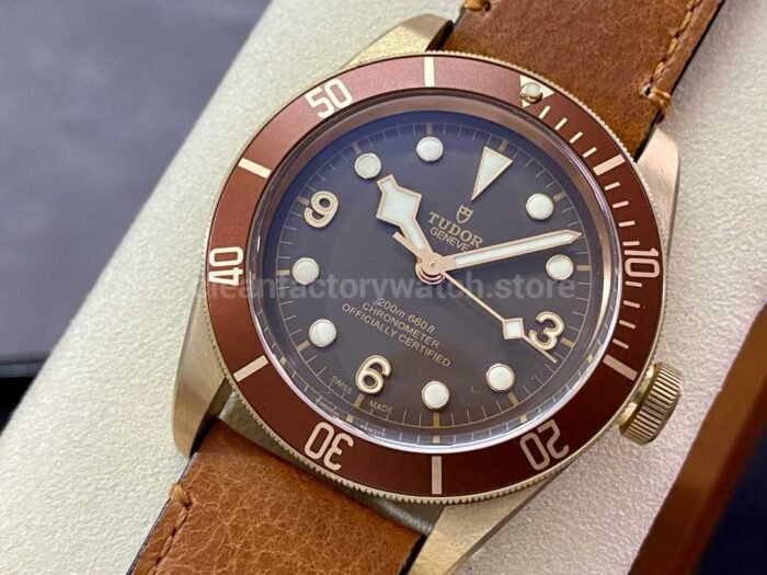 ZF Factory Tudor Black Bay Bronze 79250BM-0001 43mm Bronze Leather Strap Brown Dial - Image 3