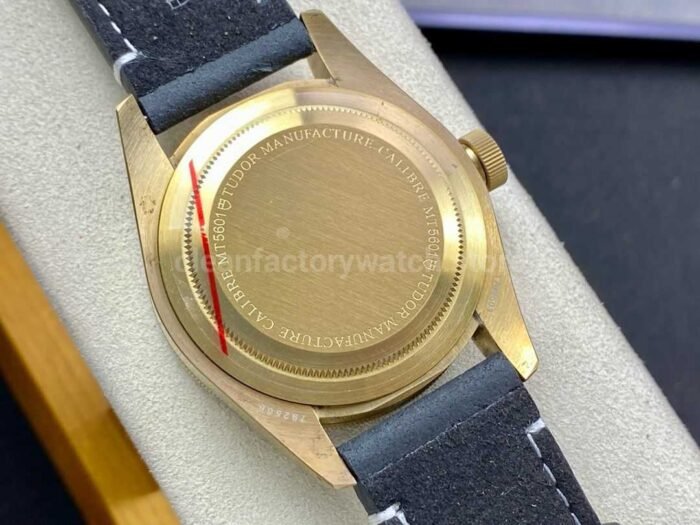 ZF Factory Tudor Black Bay Bronze M79250BA-0001 43mm Bronze Leather Strap Arabic Numerals Grey Dial - Image 7