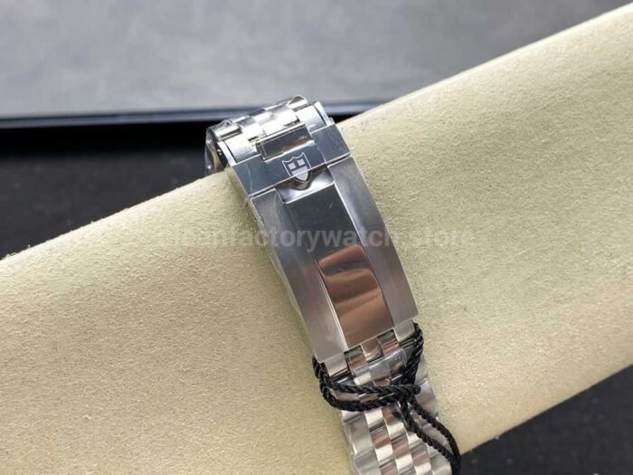 ZF Factory Tudor Black Bay M7941A1A0NU-0003 41mm Full Steel Black Dial - Image 8