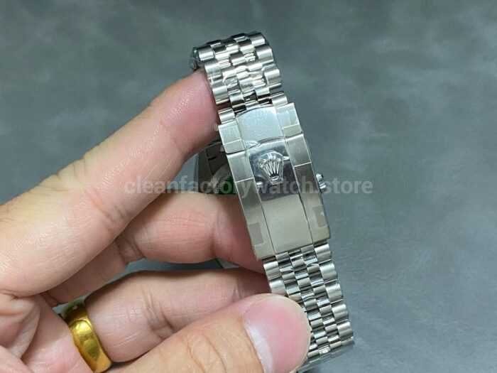 A Factory Rolex Datejust 126284RBR 0021 36mm Diamond Bezel Full 904L Roman NumeralsDiamond Sil 12 Super Clone Watch,Clean Factory Watch
