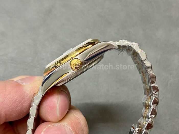A Factory Rolex Datejust 278273 0030 31mm Half Yellow Gold Diamond Mop Green Dial Jubilee 4 Super Clone Watch,Clean Factory Watch