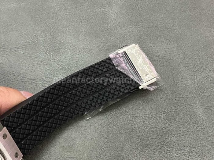 HB Factory Hublot Big Bang 301.SX.130.RX 44mm Steel Rubber Strap Black Dial - Image 8