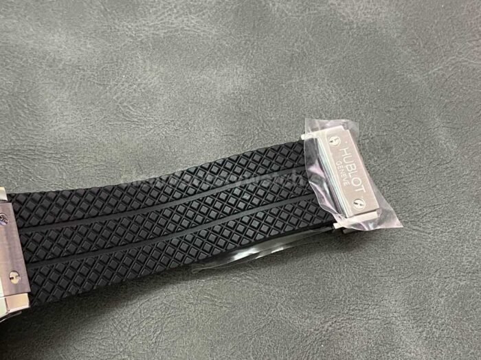 HB Factory Hublot Big Bang 301.SX.130.RX 44mm Steel Rubber Strap Black Dial - Image 6