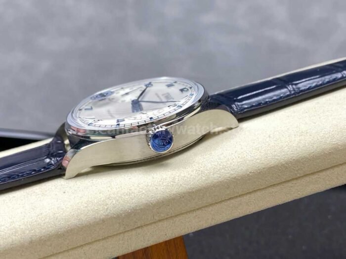 APS Factory IWC Portuguese IW501702 Leather Strap Silver Dial - Image 6