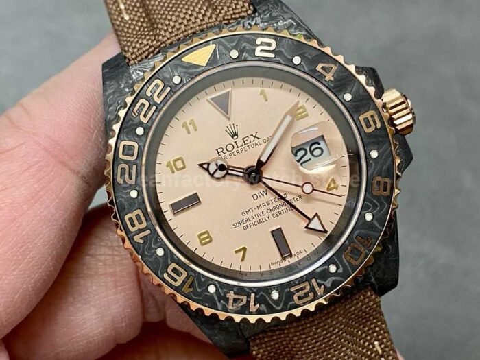 DIW Factory Rolex GMT-Master II 126710 Limited Edition 40mm Gold Word Carbon Fiber Artificial Fiber Woven Strap Arabic Number Gold Dial - Image 2