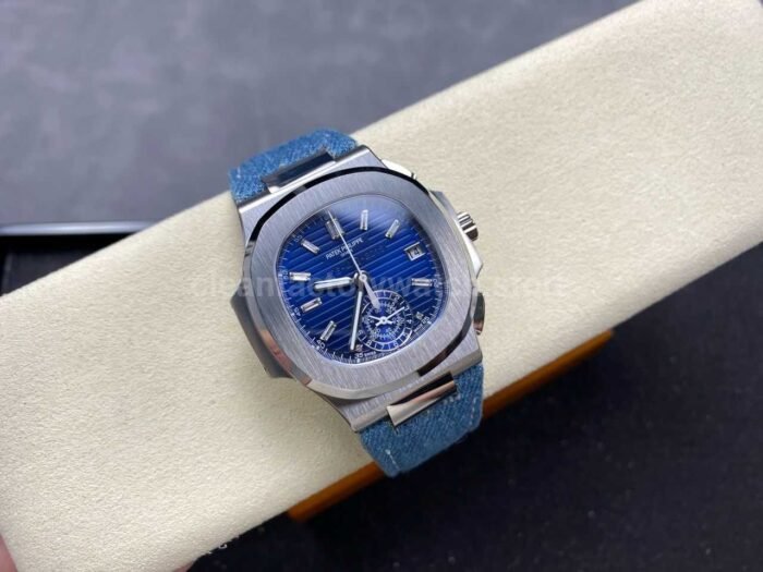 3K Factory Patek Philippe Nautilus 5976/1G-001 Calf Skin Strap White Gold Blue Dial - Image 5