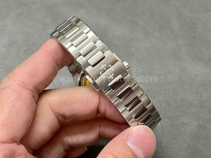 3K Factory Patek Philippe Nautilus 71181A-011 Grey Dial - Image 8