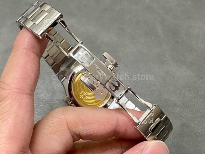 3K Factory Patek Philippe Nautilus 71181A-011 Grey Dial - Image 9
