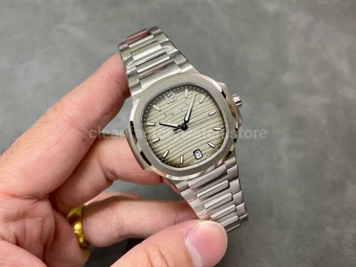 3K Factory Patek Philippe Nautilus 71181A-011 Grey Dial - Image 4