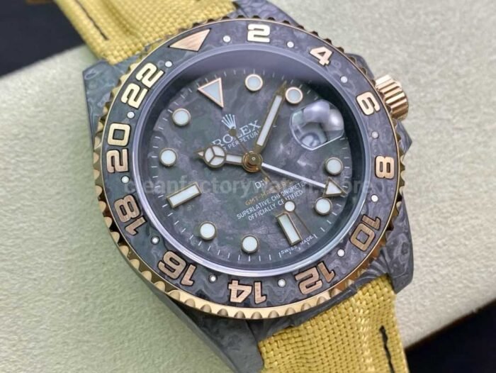 DIW Factory Rolex GMT-Master II 126710 Limited Edition 40mm Gold Word Carbon Fiber Artificial Fiber Woven Strap Carbon Fiber Dial - Image 2