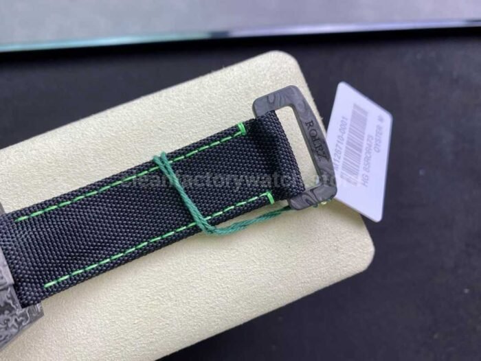 DIW Factory Rolex GMT-Master II 126710 Limited Edition 40mm Green Word Carbon Fiber Artificial Fiber Woven Strap Green&Carbon Fiber Dial - Image 8