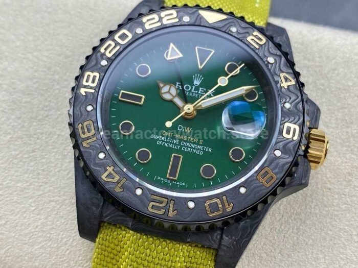 DIW Factory Rolex GMT-Master II 126710 Limited Edition 40mm Gold Word Carbon Fiber Artificial Fiber Woven Strap Green Dial - Image 3