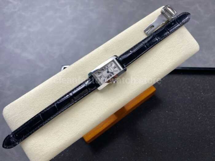 8848 Factory Cartier Tank Americaine 19mm W2601956 Crocodile leather Roman Numerals Silver Dial 3 Super Clone Watch,Clean Factory Watch