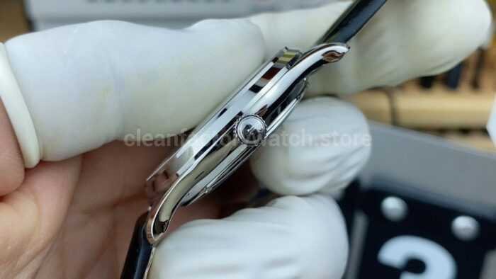 APS Factory Jaeger LeCoultre Master Ultra Thin Q1218420 39mm Silver Dial 8 Super Clone Watch,Clean Factory Watch